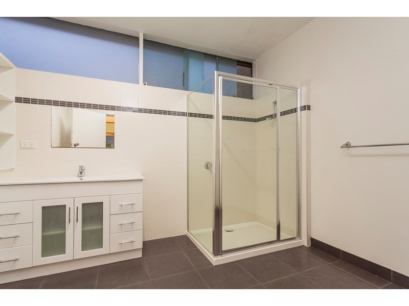 276 Latrobe Terrace, Newtown VIC 3220