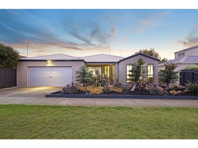 11 Stringers Lane, Leopold VIC 3224