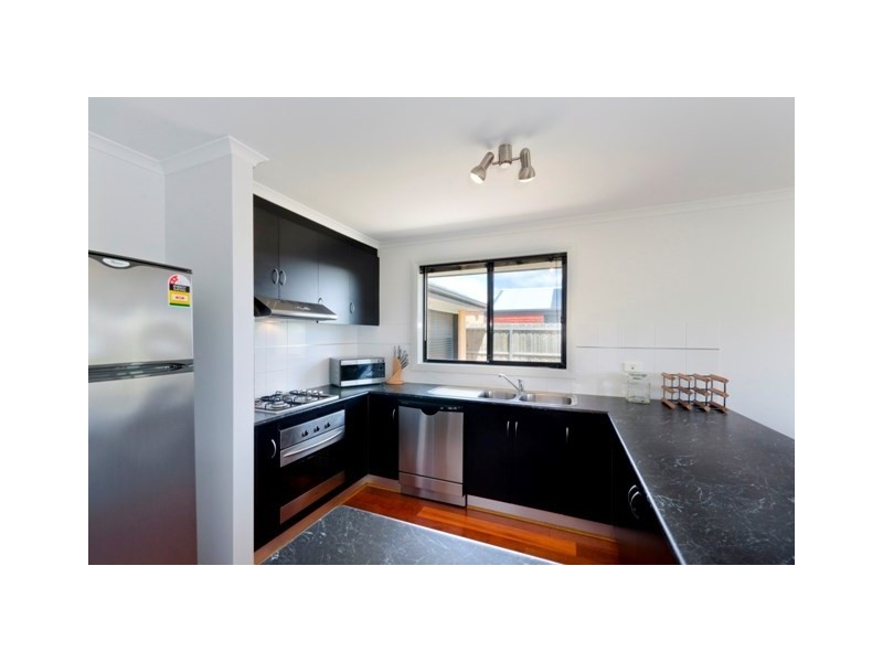 37 Smith Street, Grovedale VIC 3216