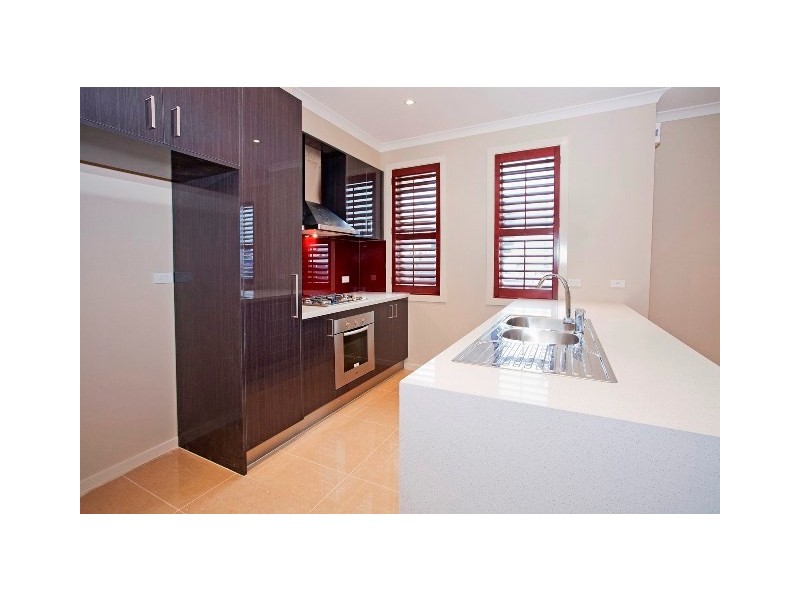4/100-108 West Fyans Street, Newtown VIC 3220