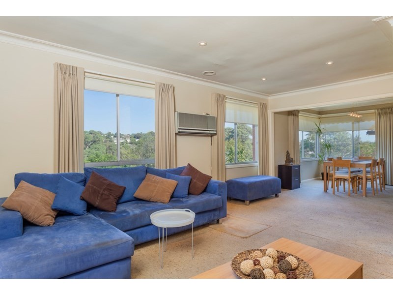 25 Fairbrae Avenue, Belmont VIC 3216