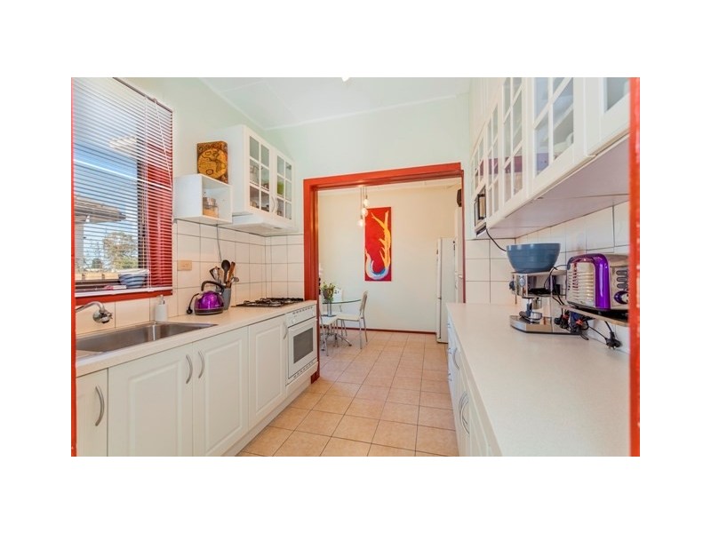 23 Pettitt Crescent, Norlane VIC 3214