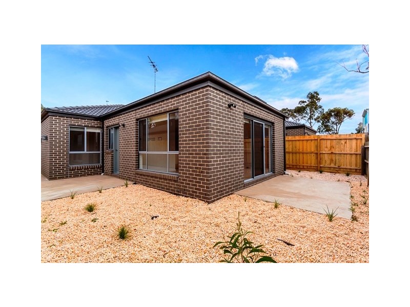 7/31 Helms Street, Newcomb VIC 3219