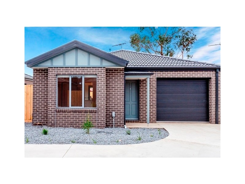 8/31 Helms Street, Newcomb VIC 3219