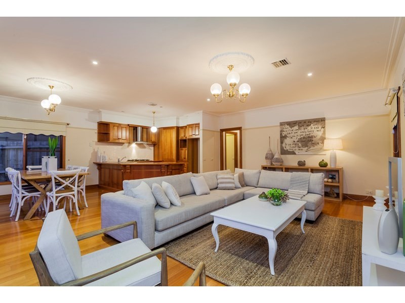 160 Kilgour Street, Geelong VIC 3220