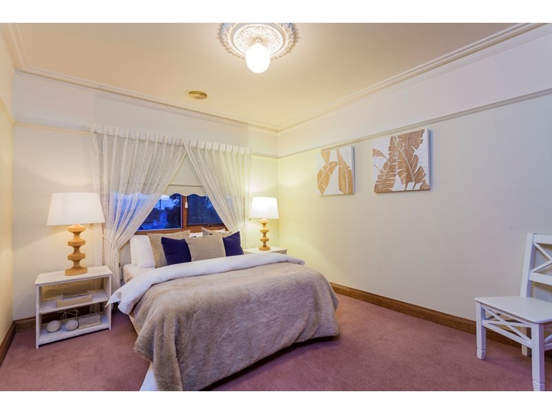 160 Kilgour Street, Geelong VIC 3220