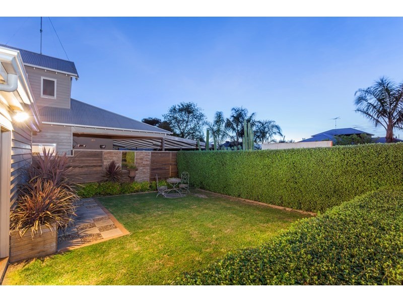160 Kilgour Street, Geelong VIC 3220