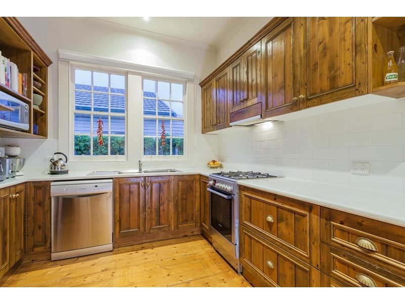 5 Laira Street, Geelong West VIC 3218