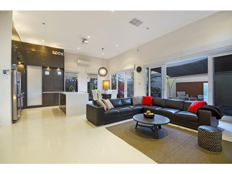 71 Fitzroy Street, Geelong VIC 3220