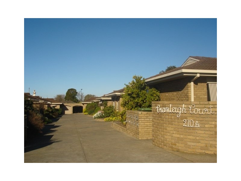 8/270A Pakington Street, Newtown VIC 3220