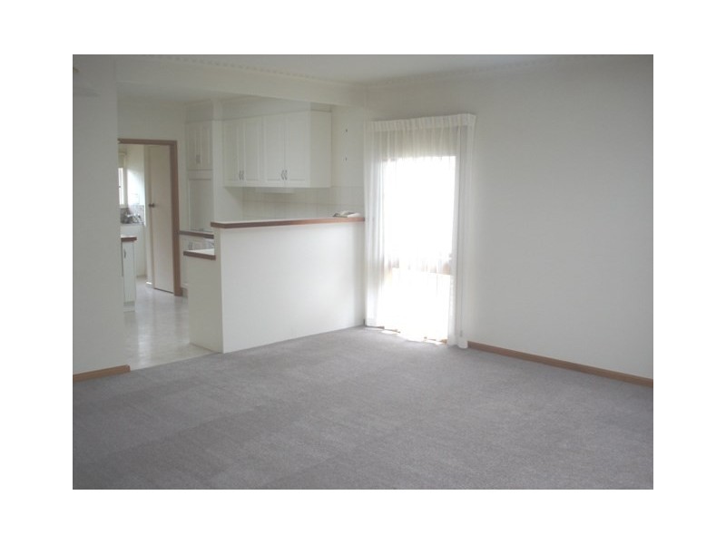 8/270A Pakington Street, Newtown VIC 3220