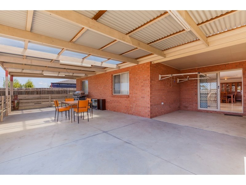 9 Haugh Street, Lovely Banks VIC 3221