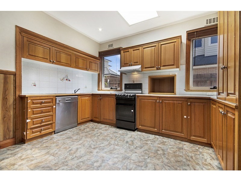 23 Toyne Avenue, Hamlyn Heights VIC 3215