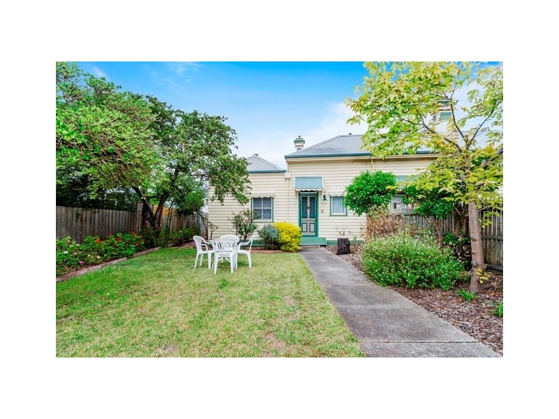 18a Sydney Avenue, Geelong VIC 3220