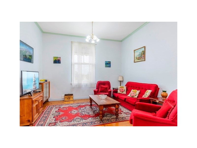 18a Sydney Avenue, Geelong VIC 3220