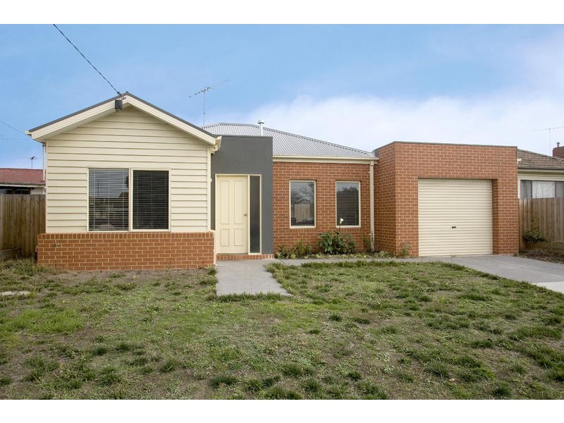 1a Kinross Street, Belmont VIC 3216