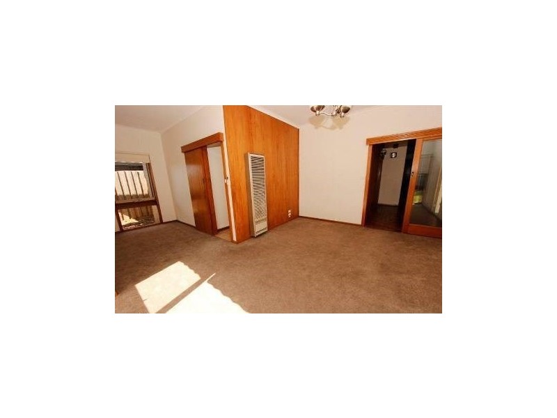 27 Gwyther Road, Highton VIC 3216