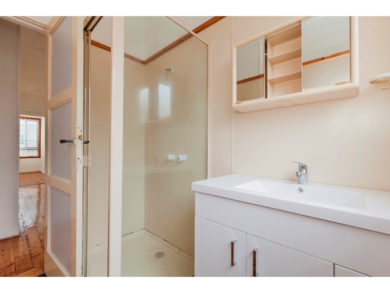 31 Watsonia Grove, Norlane VIC 3214