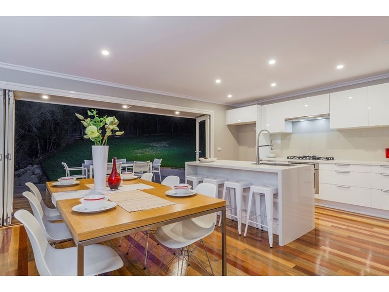 2 Heathfield Court, Newtown VIC 3220