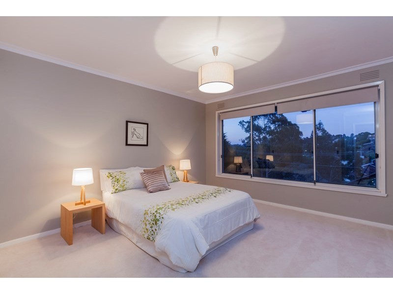 2 Heathfield Court, Newtown VIC 3220
