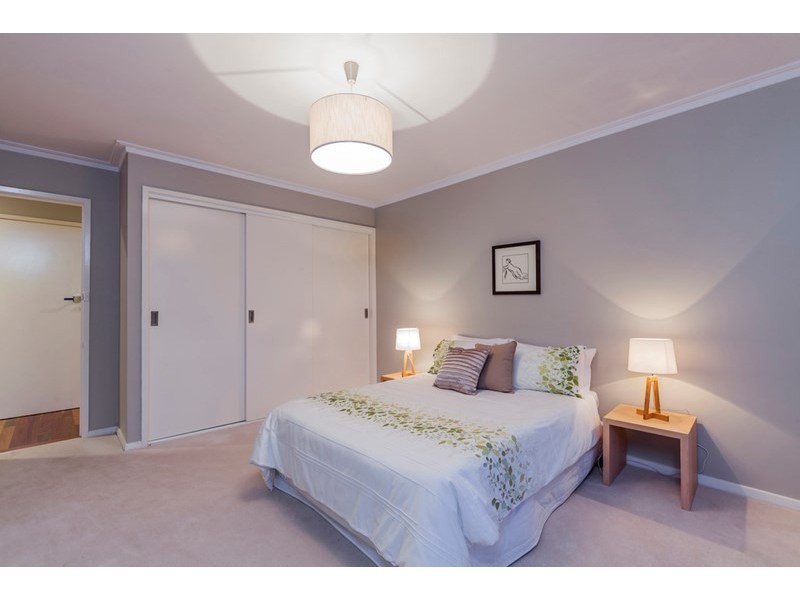 2 Heathfield Court, Newtown VIC 3220