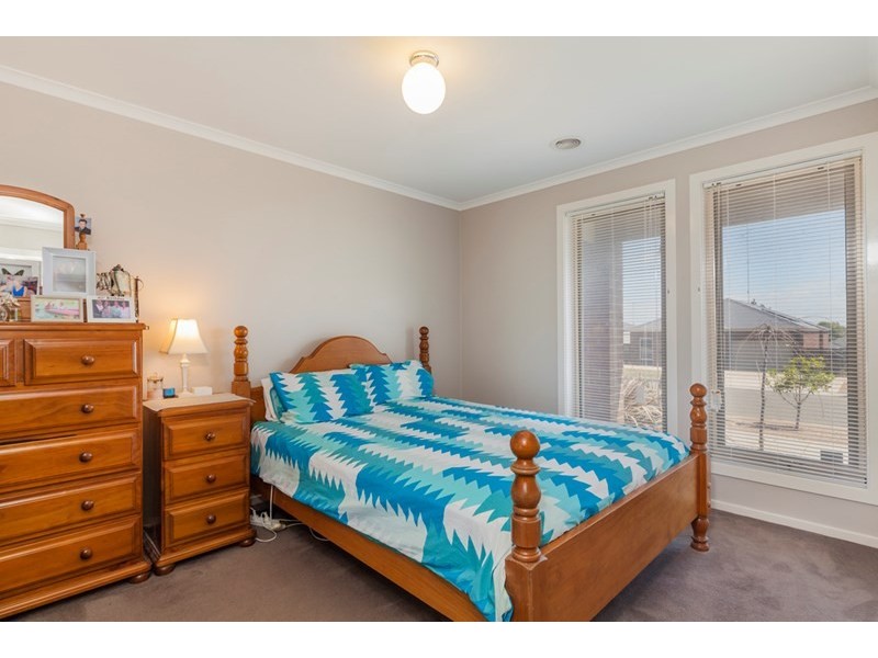 18 Hillclimb Drive, Leopold VIC 3224