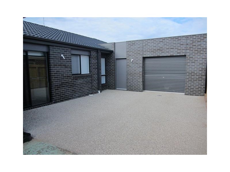 17 Swamphen Drive, Leopold VIC 3224