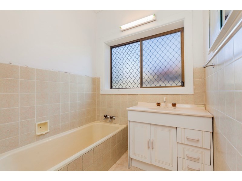 171 Minerva Road, Newtown VIC 3220