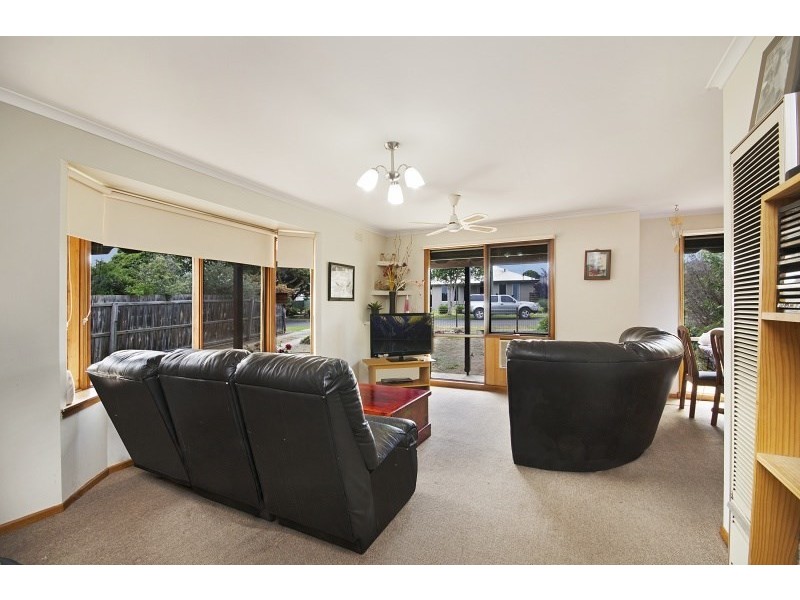 73 Pavo Street, Belmont VIC 3216