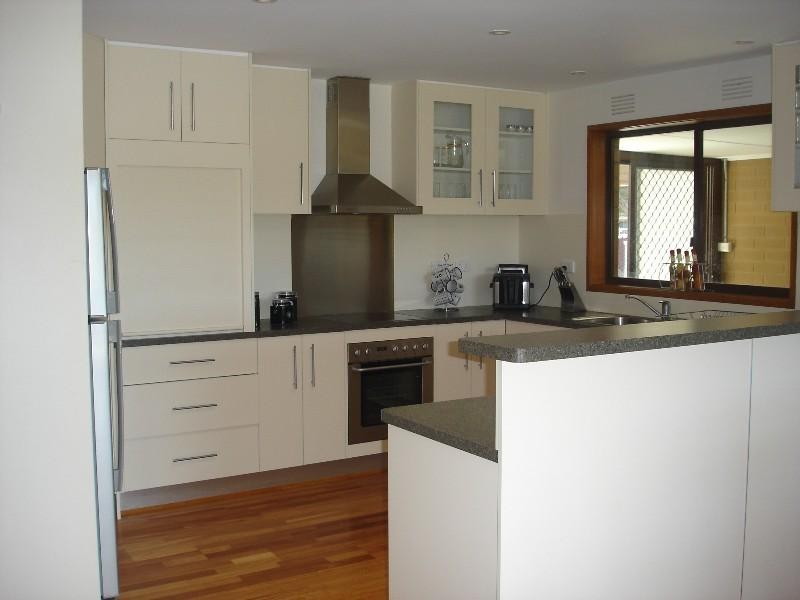 10 Frys Road, Lara VIC 3212