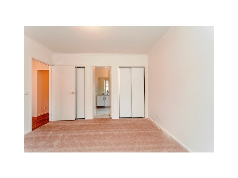 3/31 Helms Street, Newcomb VIC 3219