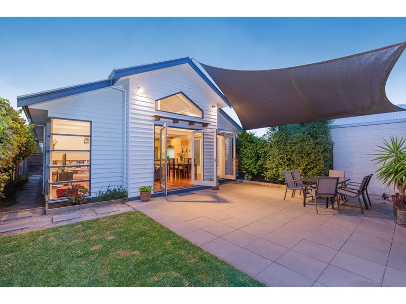 34 Loch Street, East Geelong VIC 3219