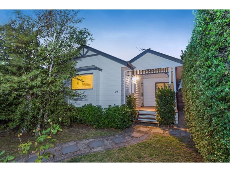 34 Loch Street, East Geelong VIC 3219