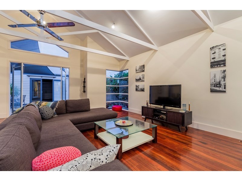 34 Loch Street, East Geelong VIC 3219