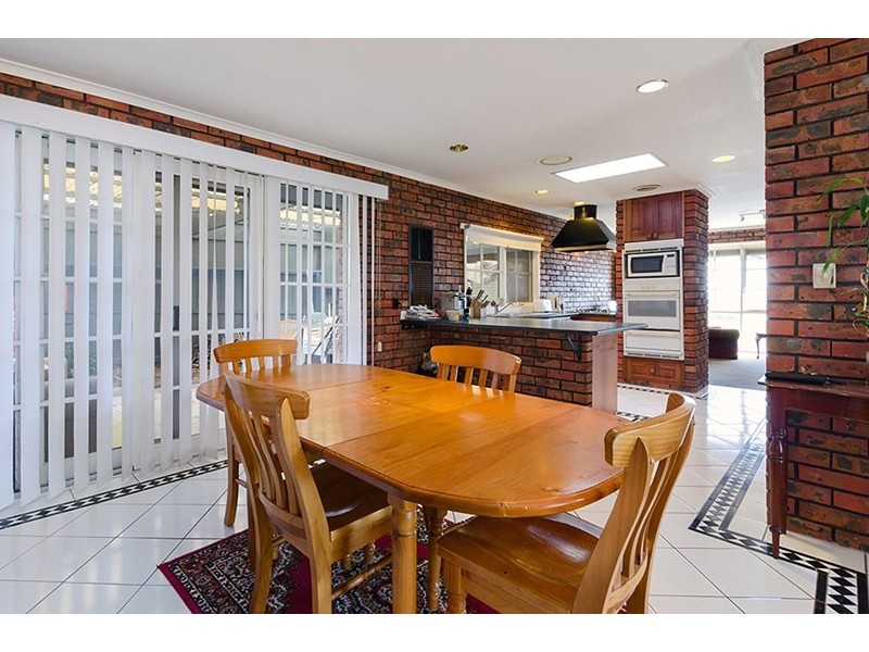 42 Kensington Road, Leopold VIC 3224