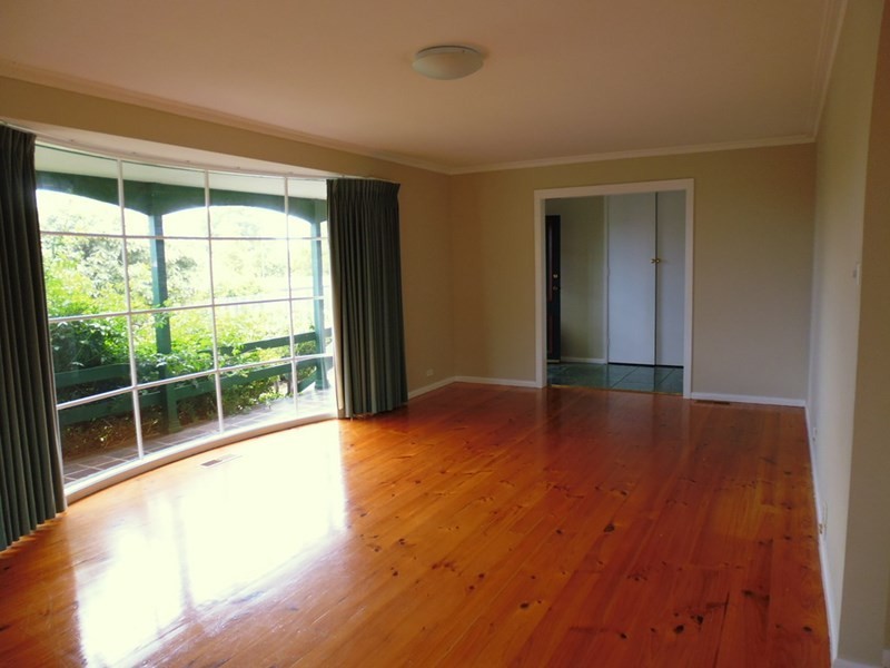 9 Cannes Court, Highton VIC 3216