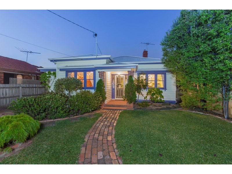 4 Isabella Street, Geelong West VIC 3218