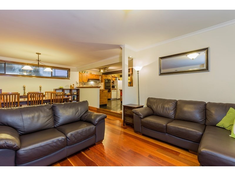 4 Isabella Street, Geelong West VIC 3218