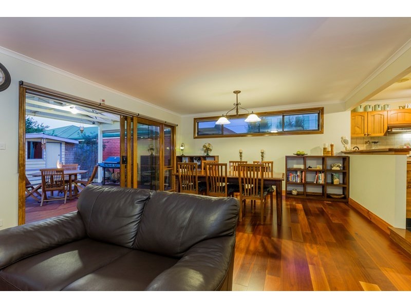 4 Isabella Street, Geelong West VIC 3218