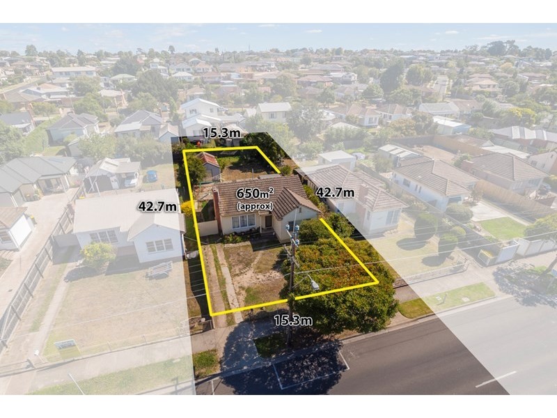 84 Vines Road, Hamlyn Heights VIC 3215