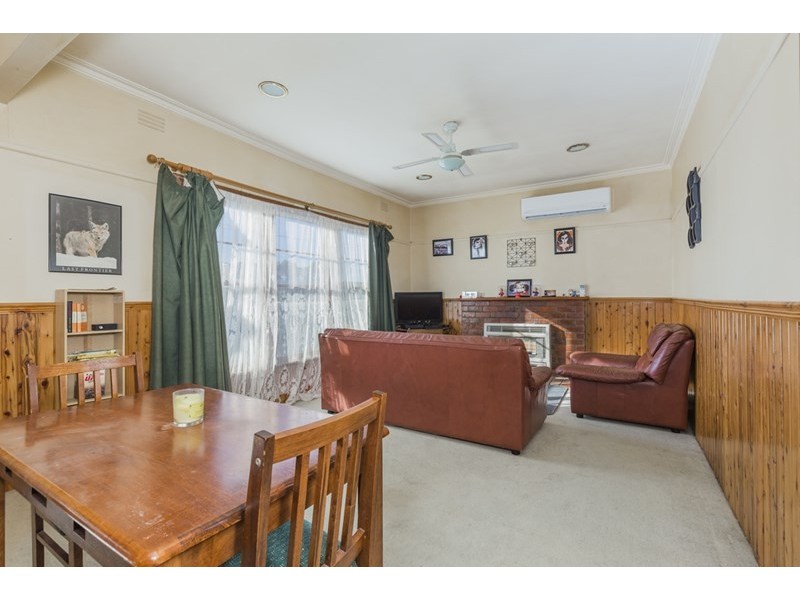 84 Vines Road, Hamlyn Heights VIC 3215