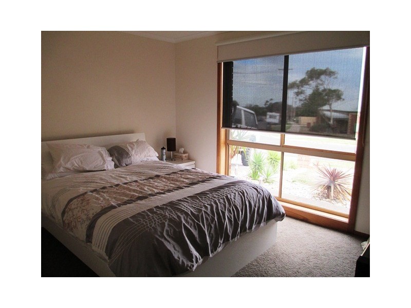 27 Villea Avenue, Grovedale VIC 3216