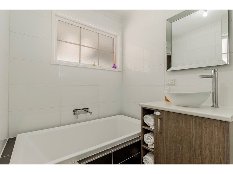 11 Grange Court, Corio VIC 3214