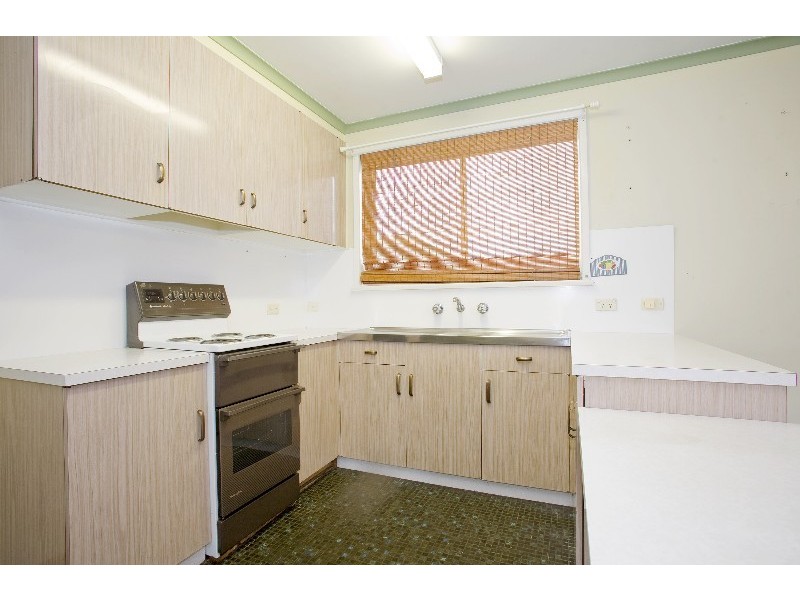 6/3 Lancaster Street, Newcomb VIC 3219