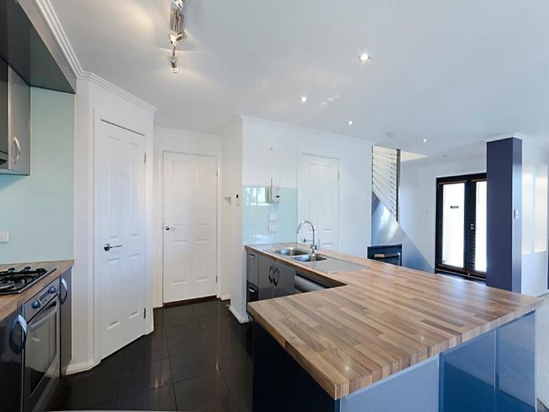 2a Hinton Close, Norlane VIC 3214