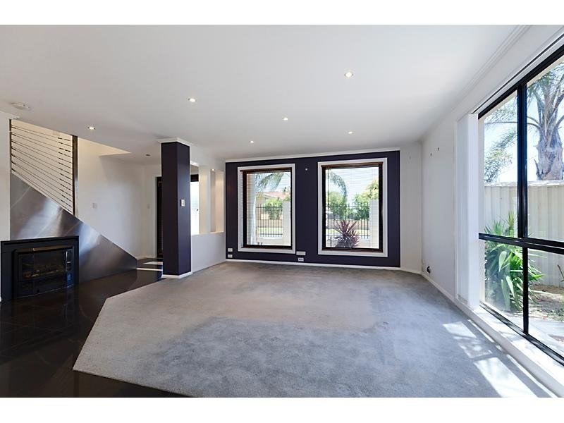 2a Hinton Close, Norlane VIC 3214