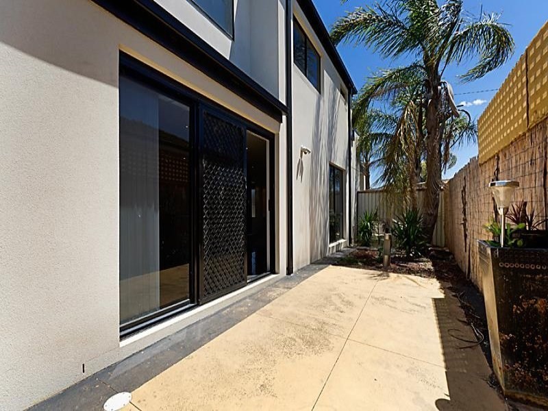 2a Hinton Close, Norlane VIC 3214