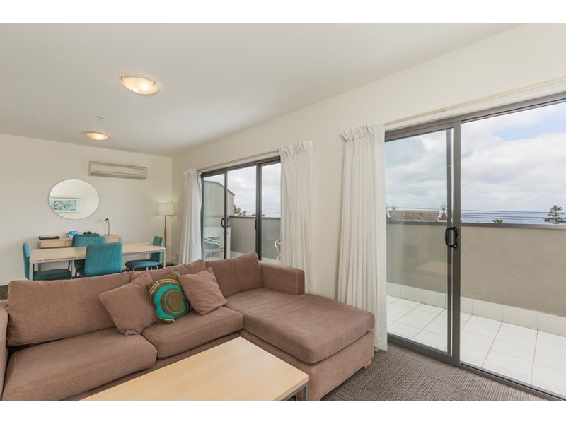 302/16 The Esplanade South, Geelong VIC 3220