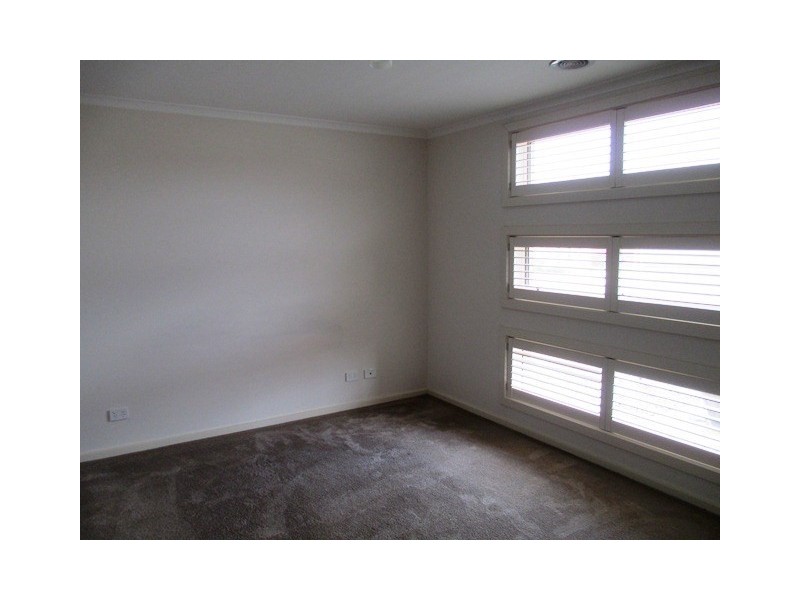 2 Farmland Lane, Leopold VIC 3224