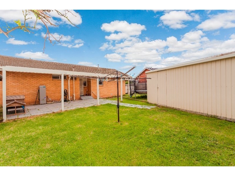 2 Kosciusko Avenue, Corio VIC 3214